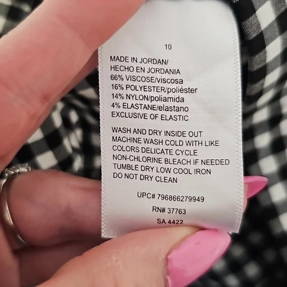 Rafaella Black and White Checkered Ankle Pants Women's Size 10 - Picture 8 of 8